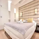 Sauna Et Bain Remous Dans Un Appartement Luxe - 4P