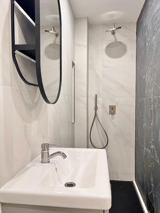 Sauna Et Bain Remous Dans Un Luxe - 4p Appartement